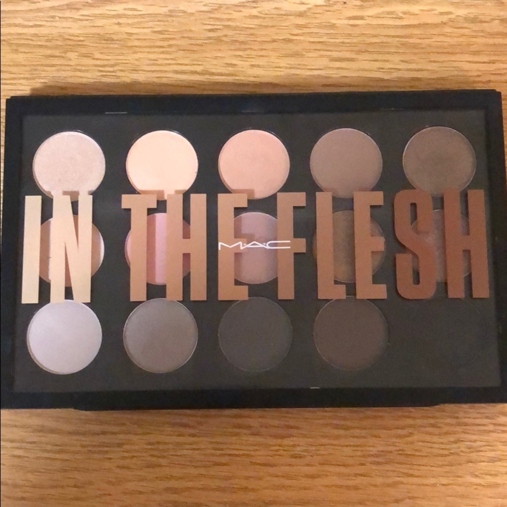 Mac “In The Flesh” Pallet